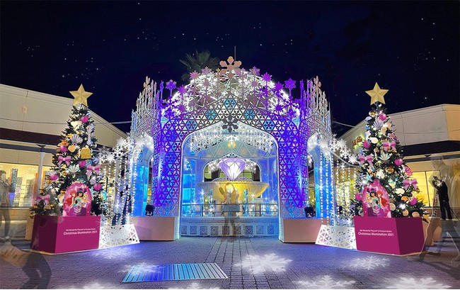 プレミアム・アウトレットとディズニーが贈るクリスマス　PREMIUM OUTLETS® CHRISTMAS　～Disney Christmas the WONDERFUL PRESENT!～のサブ画像7_鳥栖プレミアム・アウトレット フォトスポットイメージ © Disney