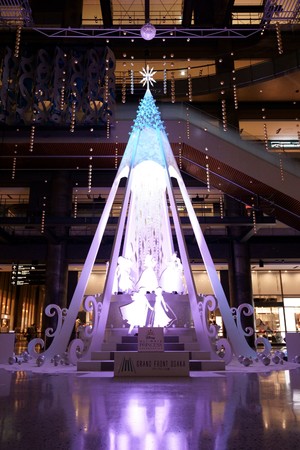 ディズニープリンセスとタイアップしたグランフロント大阪のクリスマスのサブ画像2