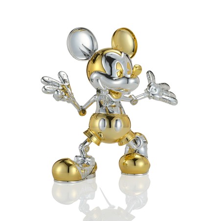 「Mickey Mouse Birthday Collection」渋谷PARCOにて初開催！のサブ画像19_空山基 Sofubi H30 × W29 × D25cm