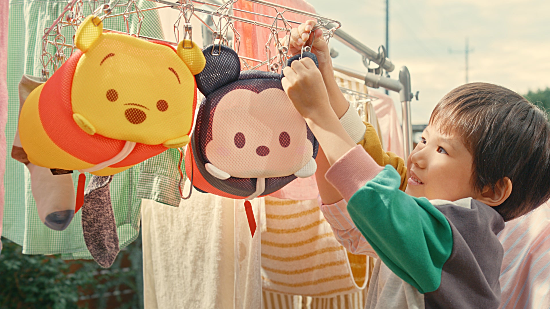  【ベルメゾン】ディズニーグッズ新CM「キラキラはじまる小さな幸せ」篇 11月18日（金）より放映開始！ディズニーファン必見の映像ギミックにも注目！のサブ画像7