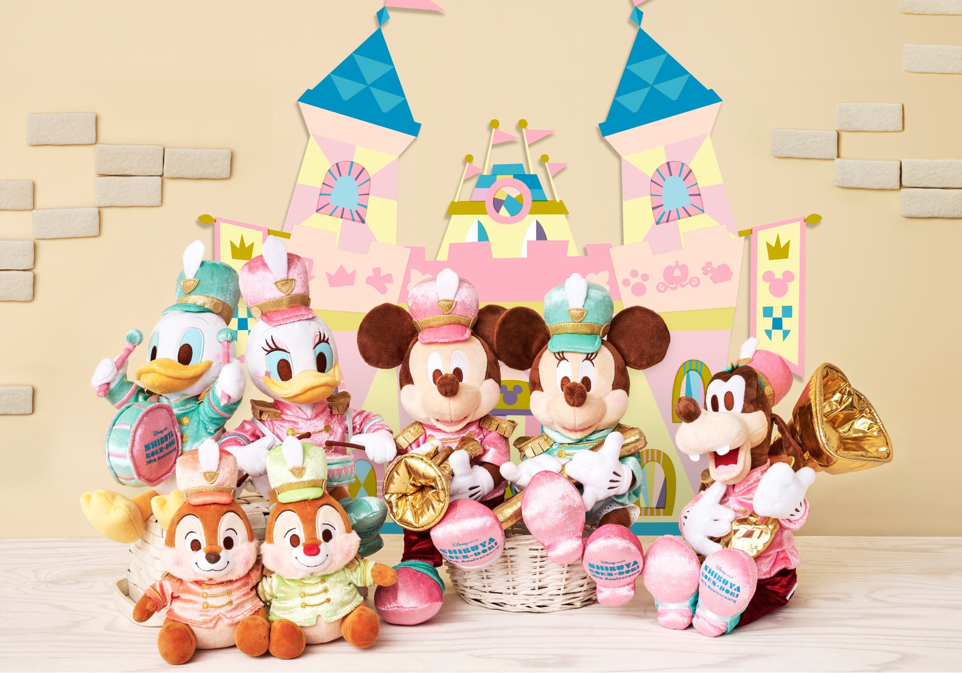 最新＆最古のディズニーストアダブル周年企画！ 渋谷公園通り店30周年とディズニーフラッグシップ東京1周年のアニバーサリーアイテムを11月22日（火）より順次発売のサブ画像1_© Disney