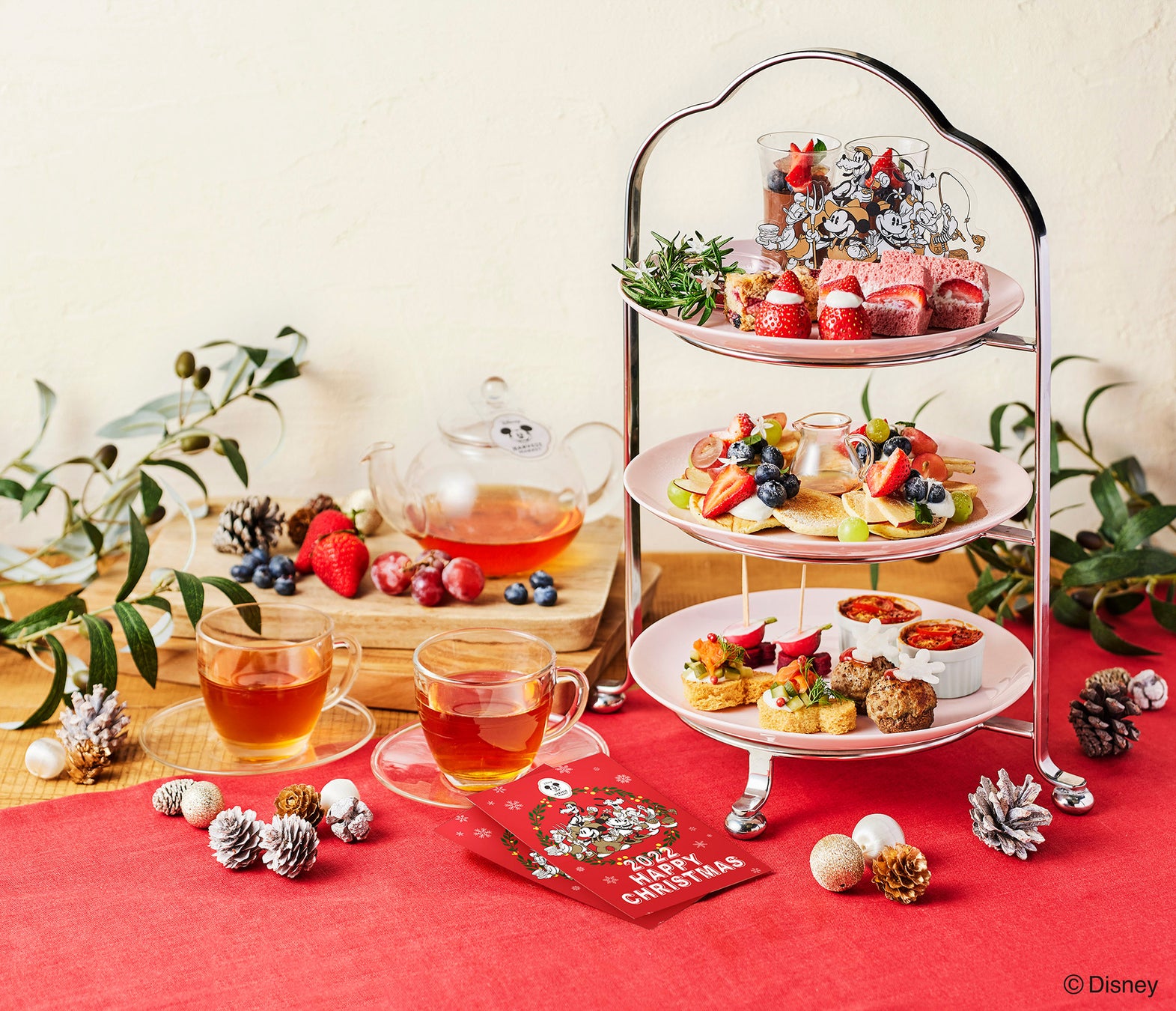 カフェ＆ギフトショップ「Disney HARVEST MARKET By CAFE COMPANY」渋谷ヒカリエ店にて、クリスマスを彩るスペシャルメニューと限定グッズを販売！のサブ画像2