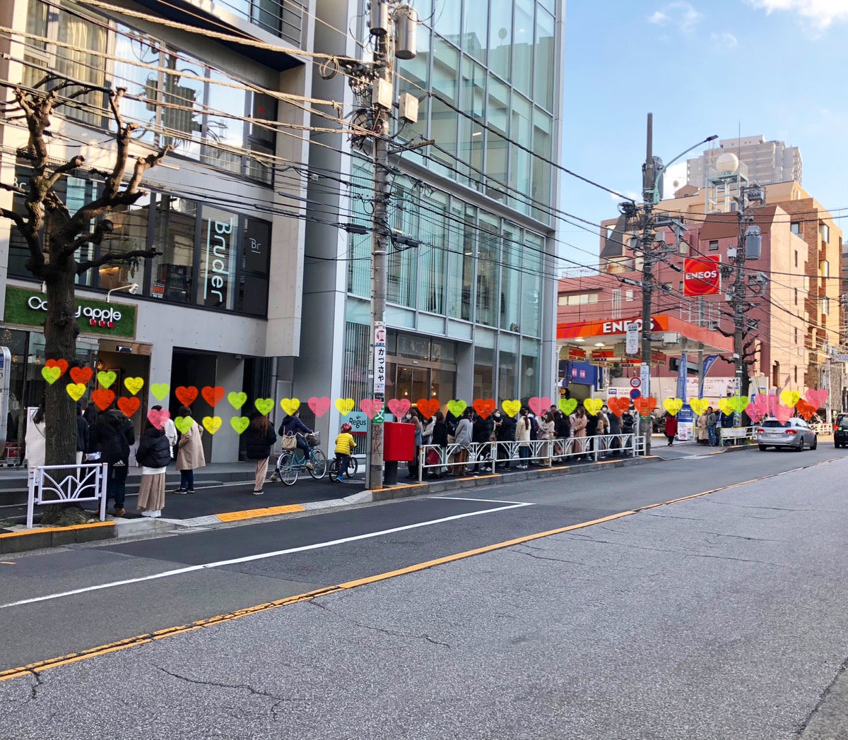 【待望の常設店へ】本格りんご飴専門店「代官⼭Candy apple 舞浜イクスピアリ店」が2022年11月18日（金）にグランドオープン！！のサブ画像3