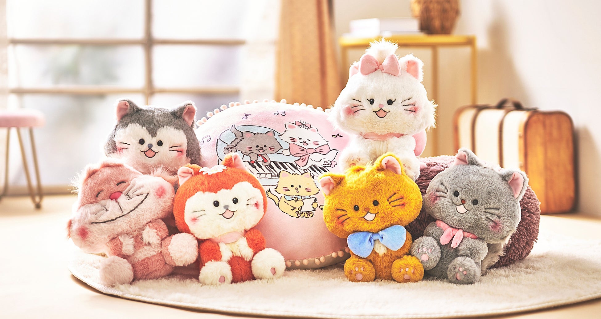 2月22日は「猫の日」！人気イラストレーター「えちがわのりゆき」さんが描くねこアイテムが新登場！  ディズニーねこキャラクターの新コレクションを2月7日（火）よりディズニーストアにて順次発売のサブ画像1_© Disney