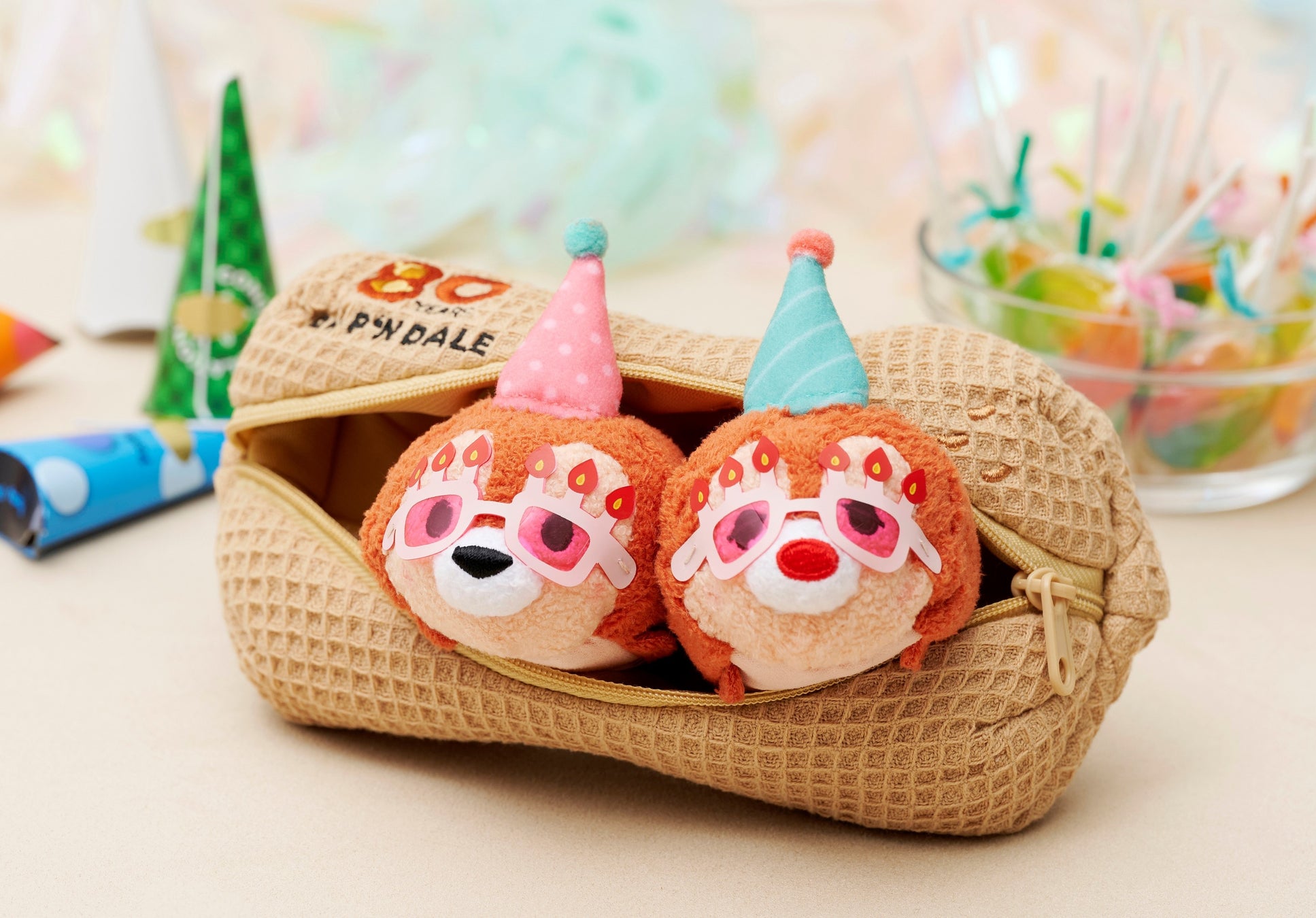 チップ＆デールがスクリーンデビュー80周年！お誕生日をお祝いするコレクションをディズニーストアで3月17日（金）より順次発売のサブ画像3_ © Disney