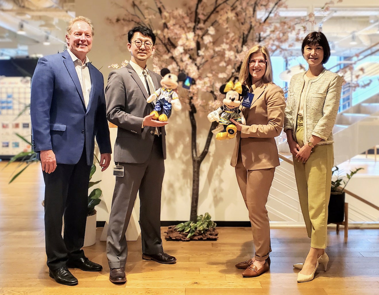 Klook、カリフォルニア ディズニーランド・リゾートで開催中の「ディズニー100セレブレーション」を記念したキャンペーンを展開のサブ画像1