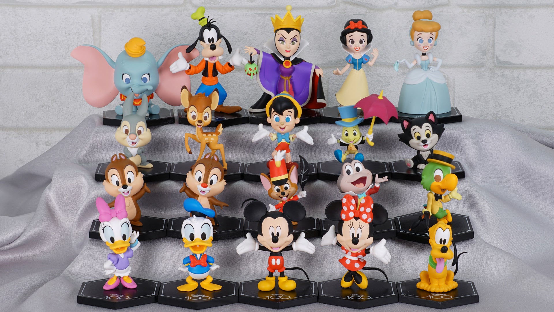 eStream、ディズニー創立100周年「Disney100」限定ミニフィギュアコレクションのVol.1 Vol.2の各20体アソートBOXを2023年6月10日（土）より予約受付開始！のサブ画像2