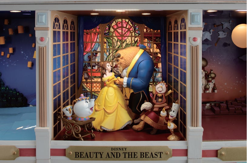 【音と光と動きで楽しむ！】厳選されたディズニー映画の名シーンが、豪華ミニチュアであなたの部屋に大集合！のサブ画像3