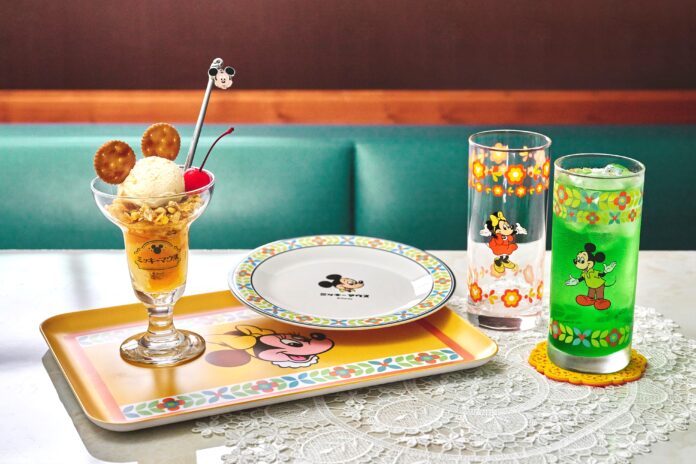 昭和を感じるレトロなテーブルウェアで純喫茶気分を楽しもう！「Disney レトロ喫茶」コレクションがディズニーストアにて7月14日(金)より順次発売のメイン画像