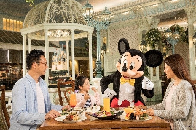 香港ディズニーランドの「アナと雪の女王」のテーマランド「ワールド・オブ・フローズン」オープン記念／先行入場体験付ツアー～残席わずか！ご好評につき新たなコースを追加発売！ご予約はお早めに～のサブ画像6