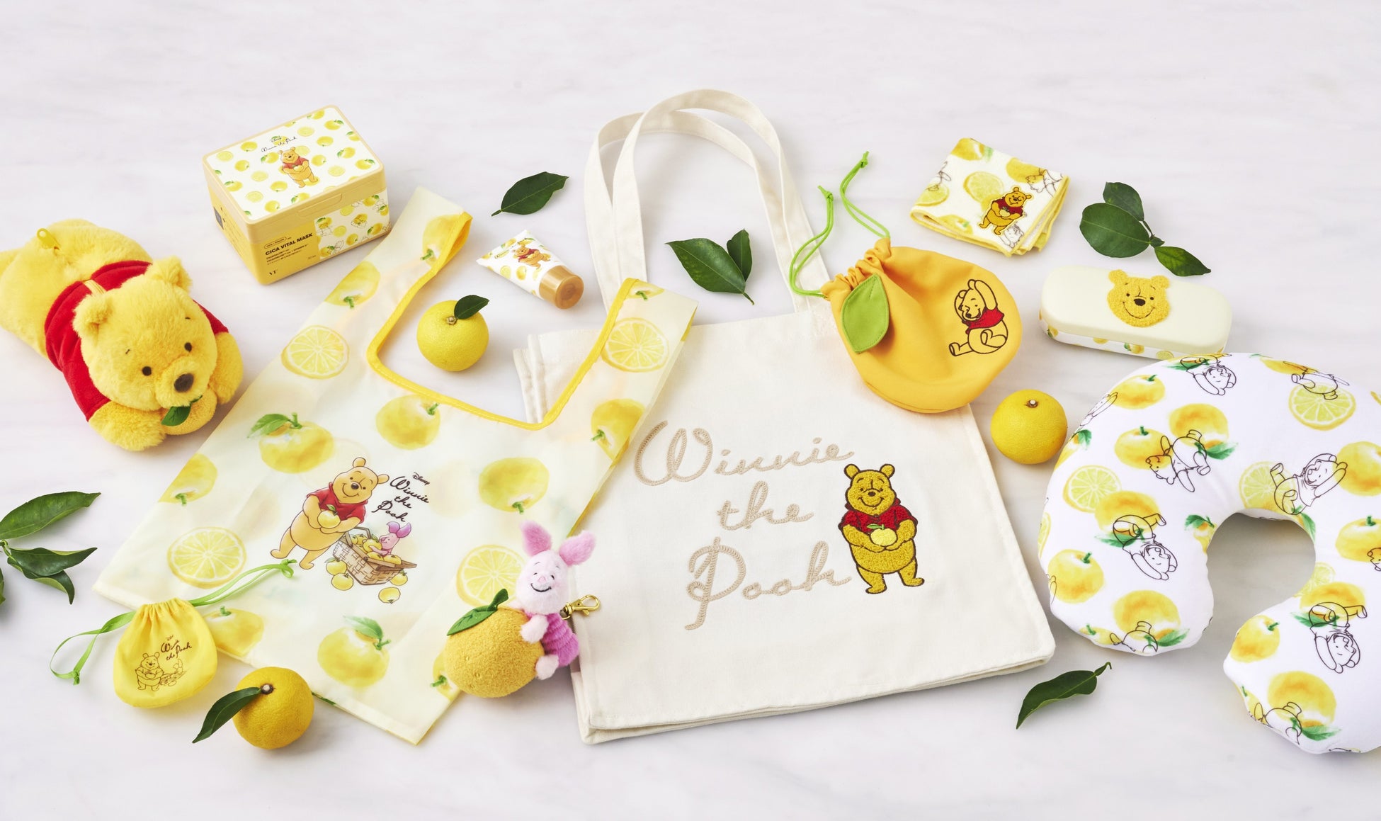 プーさんと柚子モチーフのデザインにほっこり癒されよう！新コレクション「YUZU POOH」をディズニーストアにて10月20日（金）より順次発売のサブ画像2_© Disney. Based on the “Winnie the Pooh” works by A.A. Milne and E.H. Shepard.
