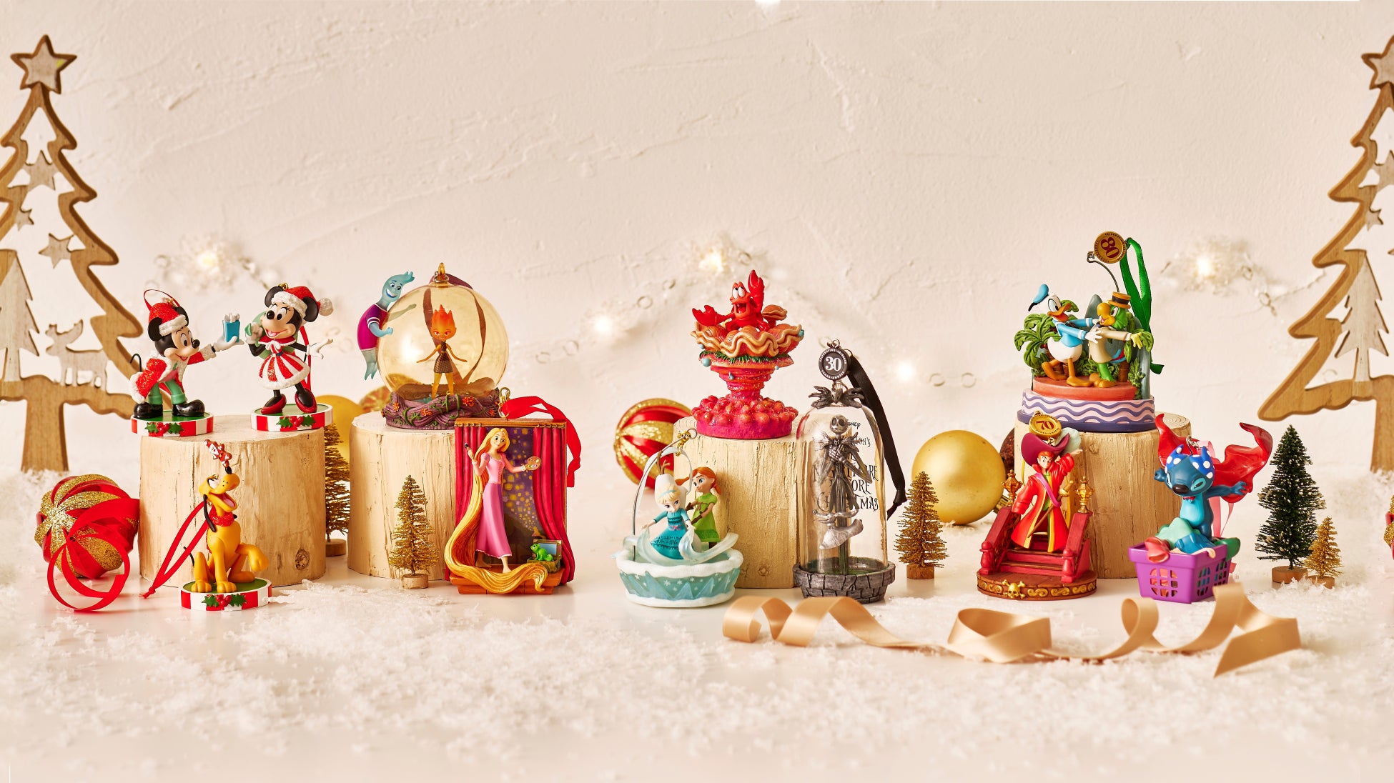 ディズニーキャラクターたちがクリスマスに大集合！ルームデコレーションやお菓子などをディズニーストアにて11月1日(水)より順次発売のサブ画像4_© Disney © Disney／Pixar
