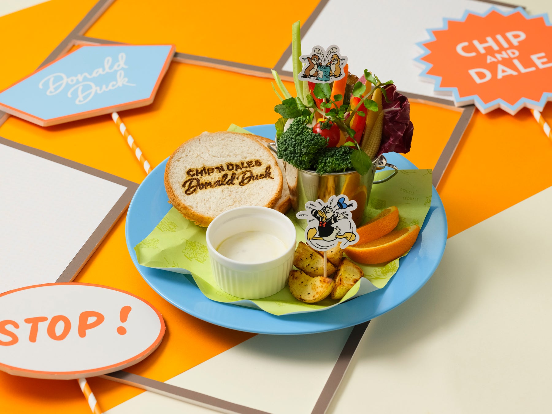 ディズニーの人気キャラクター「チップとデール」と「ドナルドダック」のスペシャルカフェが東京・大阪に初登場！「チップとデール＆ドナルドダック」OH MY CAFE期間限定オープン！！のサブ画像6_パリパリ、ポリポリ！バーニャカウダープレート