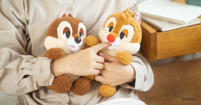 ディズニーシリーズ「チップ&デール」デザインのやみつき体感ロボット「甘噛みハムハム」新発売！のメイン画像
