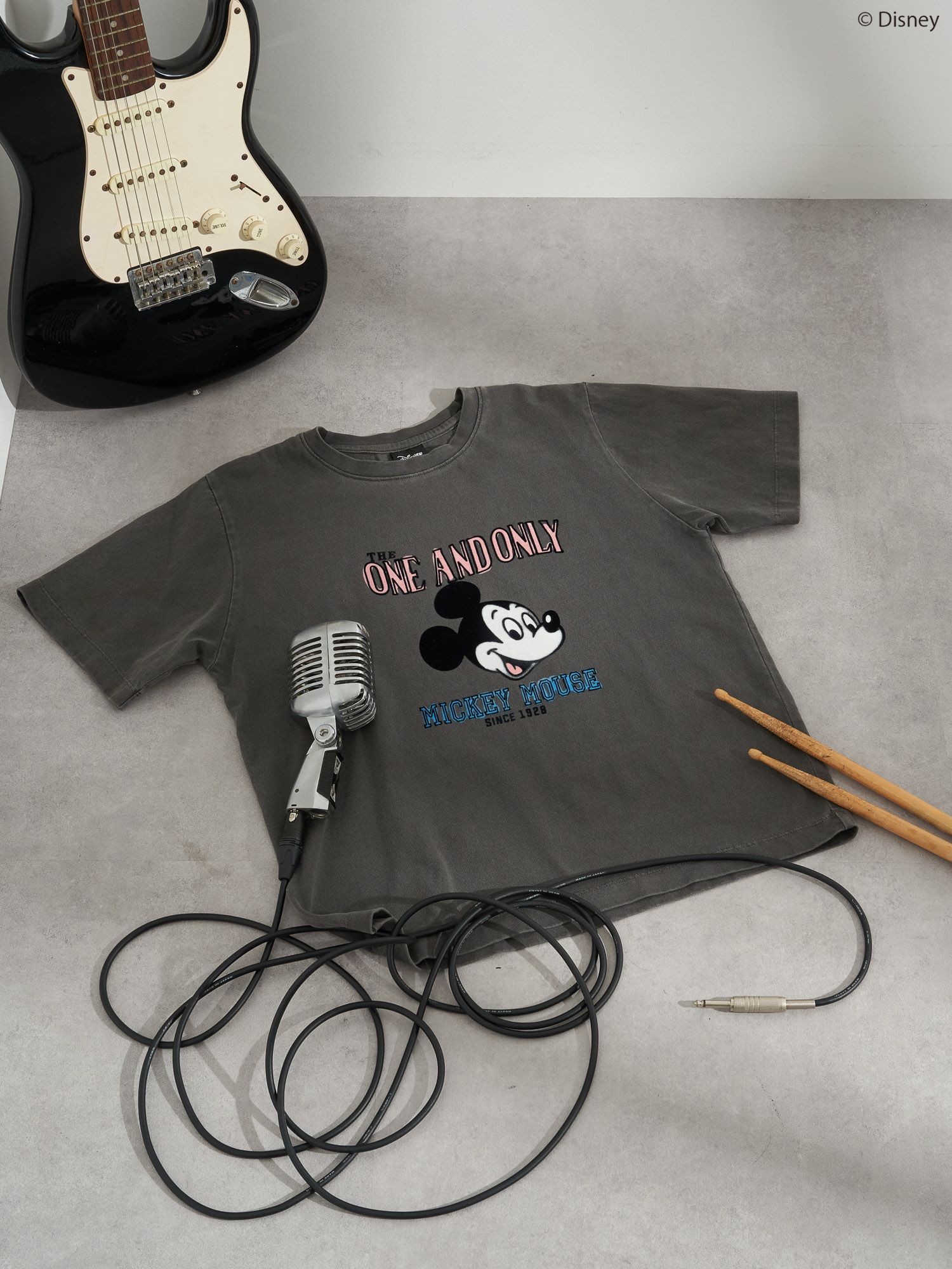 「Disney collection by AMERICAN HOLIC」よりディズニーキャラクターたちを描いたバンドTシャツを発売！のサブ画像2