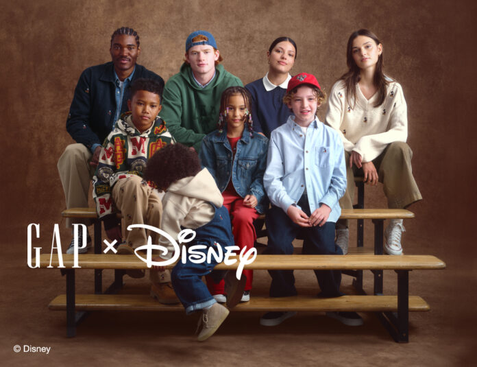 Gapがミッキー&フレンズをフィーチャーしたタイムレスなGapエッセンシャルを祝う限定コレクション「Gap x Disney Collegiate」を発表のメイン画像