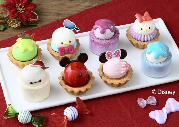 【銀座コージーコーナー】「ディズニーツムツム」デザインのプチケーキアソートが12月1日から登場。クリスマス仕様の「ベイマックス」に、「アナ」と「エルサ」も！のメイン画像
