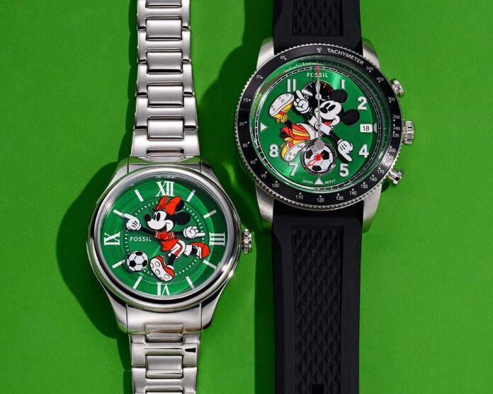 ディズニー ミッキーマウス＆ミニーマウスがサッカー ウォッチにのメイン画像