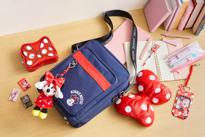 ミニーマウスのドット柄リボンが主役！平成レトロな新コレクション「MINNIE’S DOT RIBBON」をディズニーストアで7月18日（金）より順次発売のメイン画像