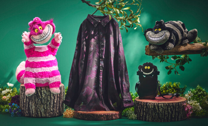 『ふしぎの国のアリス』のチェシャ猫をモチーフにしたユニークな新コレクション！ミステリアスでキュートなアイテムをディズニーストアで10月3日（金）より順次発売のメイン画像