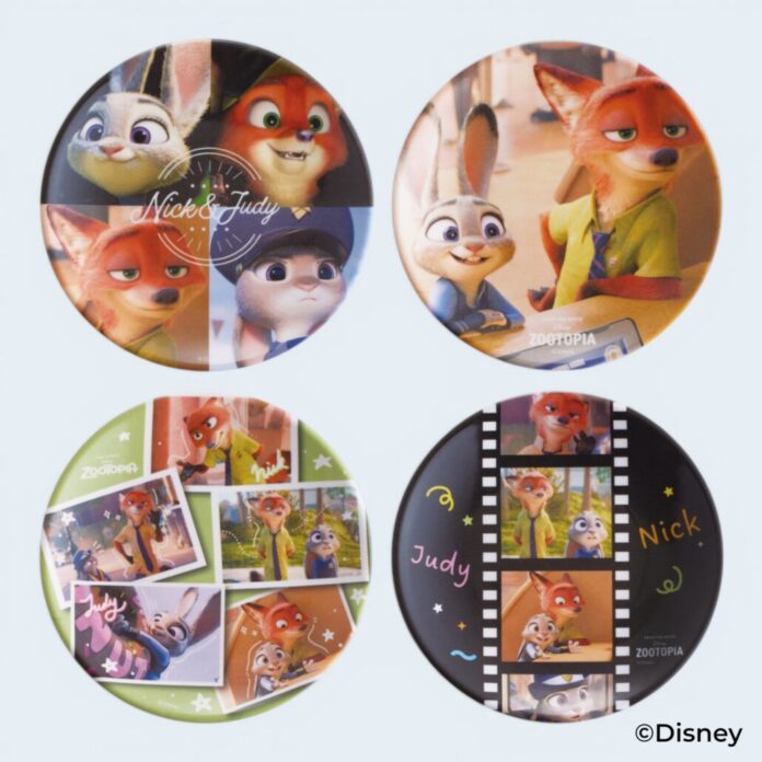 【ディズニー＆ピクサー】映画の名シーンが食卓を彩るメラミンミニプレートセット 4枚セット がスケーターから登場！「Disney THE MARKET in 阪急うめだ本店」にて4/29～先行販売のメイン画像